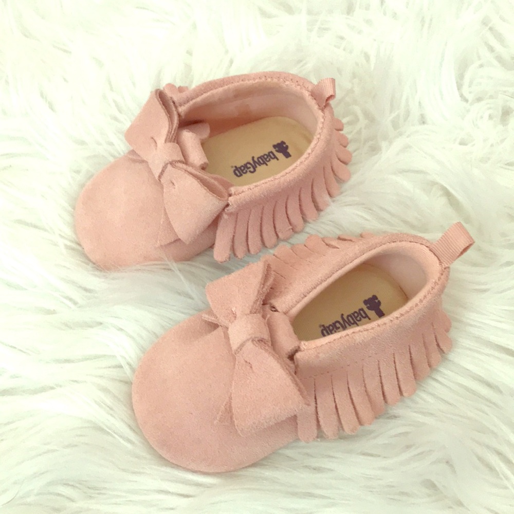 Baby gap pink moccasins 12-18 months